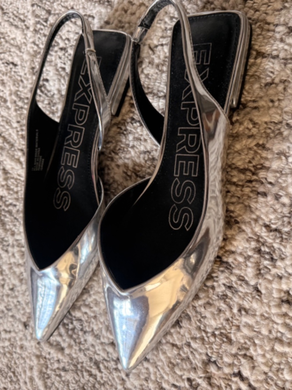 Express Silver Flats - Picture 2 of 3